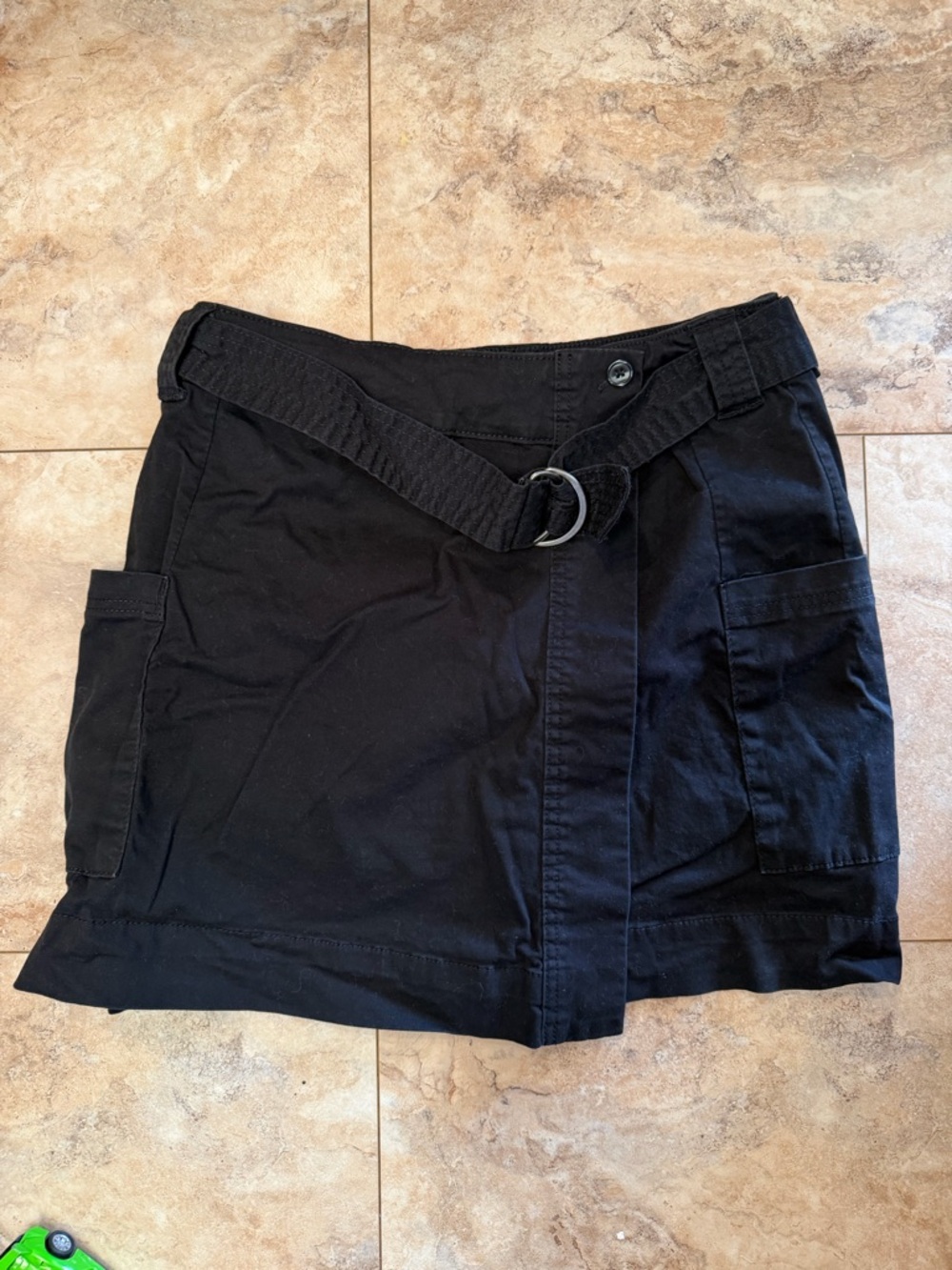 Briggs New York Black Mini Skirt with D-Ring Belt